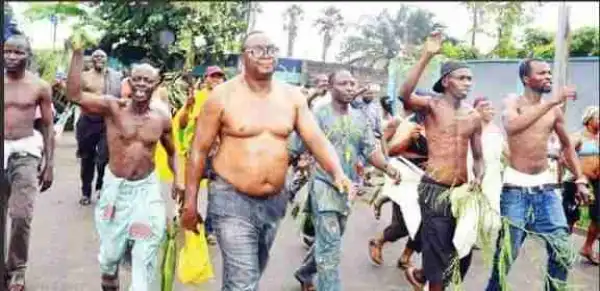 Lagos Men & Women Go Topless To Protest Against Local Government Election (Photos)